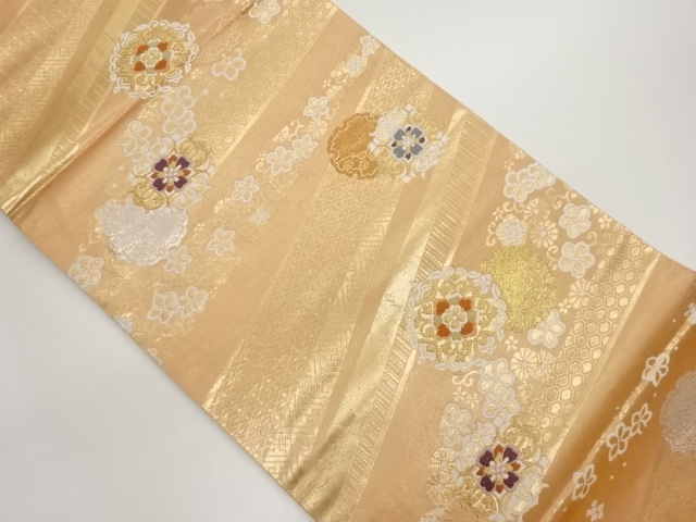 斜め横段に華文・花々模様織出し袋帯